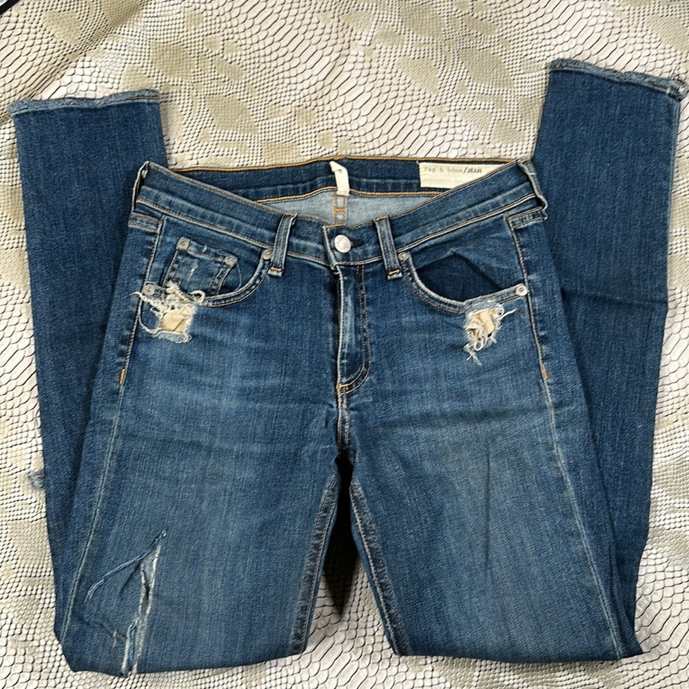 Rag n’ Bone distressed skinny jeans